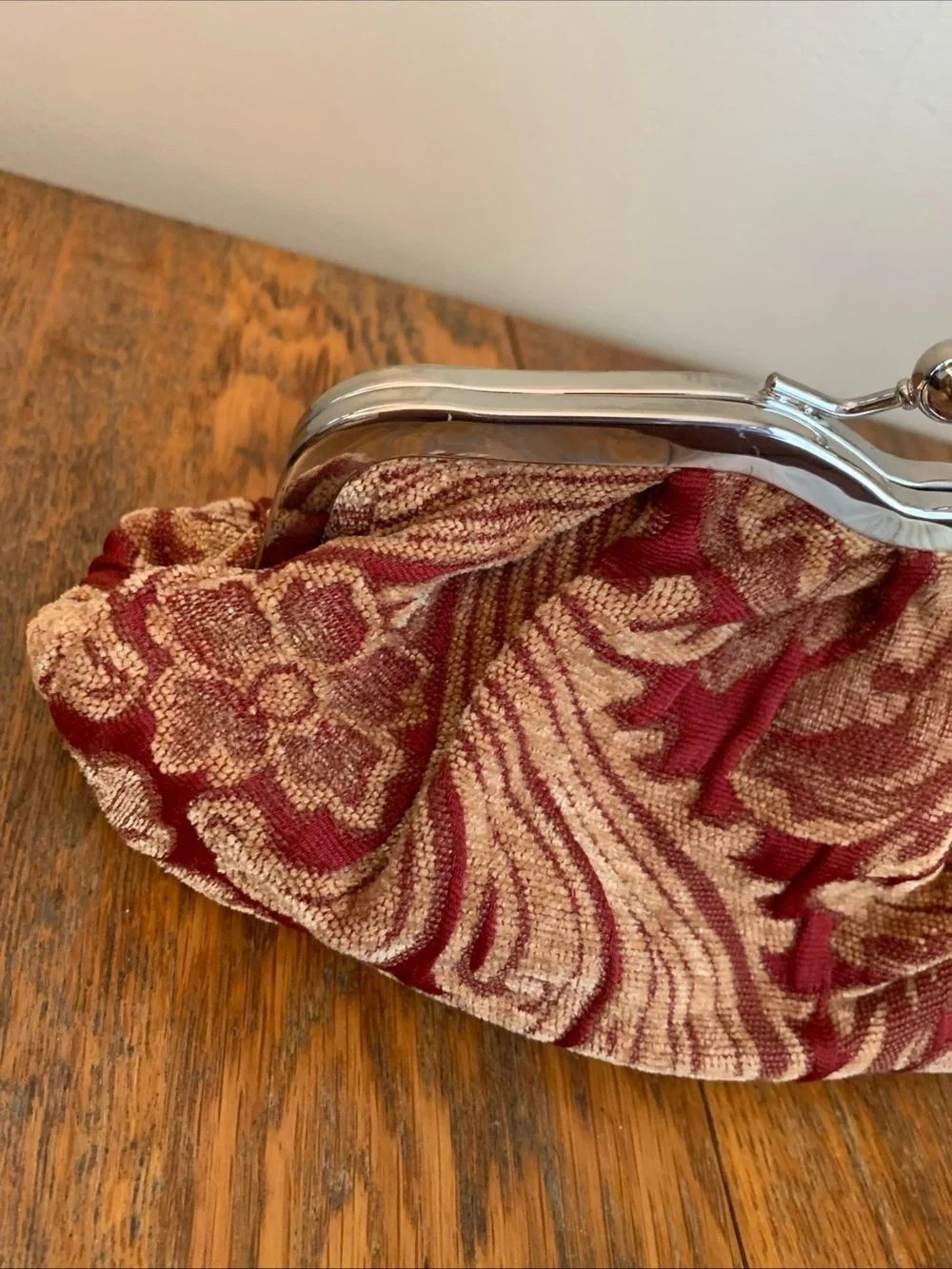 Apt 9 Tapestry Clutch Bag Purse Kisslock Closure Missing Chain